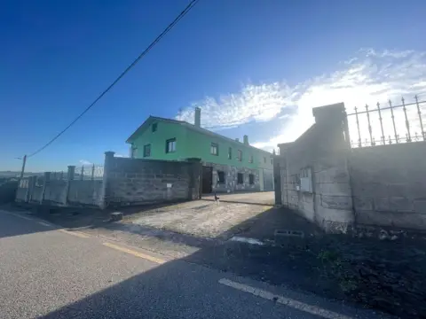 Chalet en Camino de Villar - Tacones