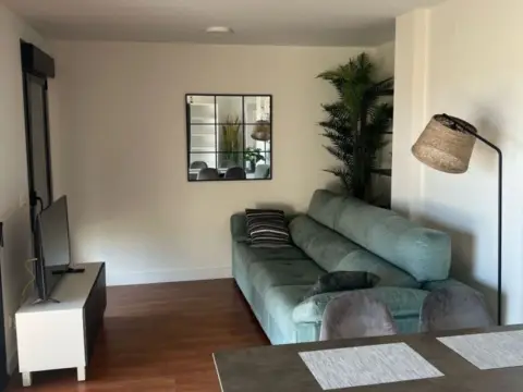 Piso en calle de los Juegos de Pescara, 3