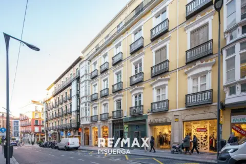 Piso en calle del Duque de la Victoria, 3