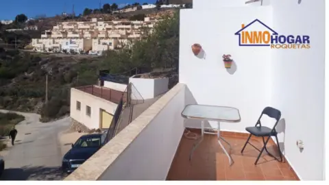 Casa pareada en Enix