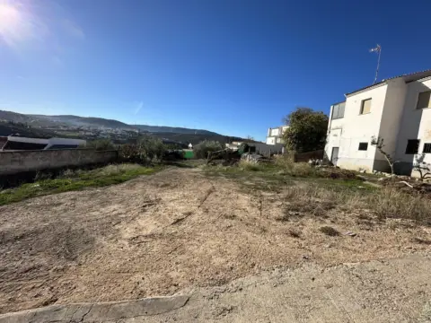 Terreno en calle de La Pedriza