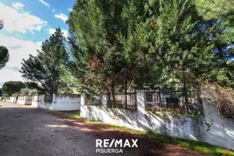 Finca rústica en calle del Pinar