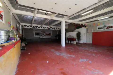 Nave industrial en Pasaje de Areca