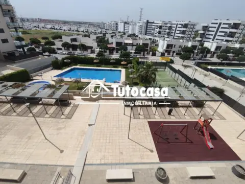Piso en Avenida de Manuel Clavero Arévalo