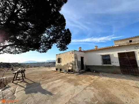Casa rústica en Abanilla