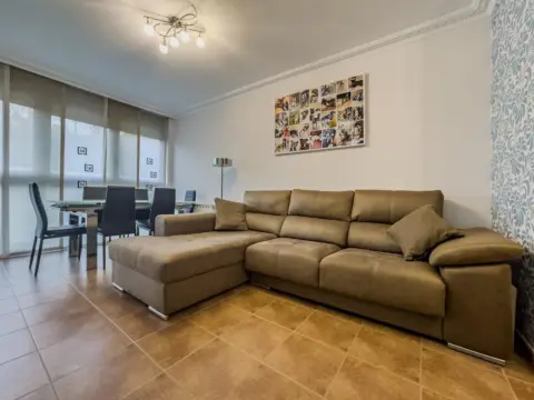 Piso en calle Jurrio (El)