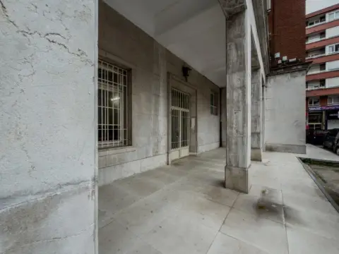 Piso en Plaza de Luis Hauzeur