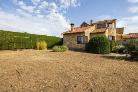 Finca rústica en Carretera San Ildefonso, 32