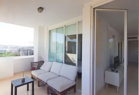 Piso en Avenida 8 D'agost