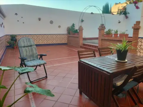 Casa adosada en Albaida del Aljarafe