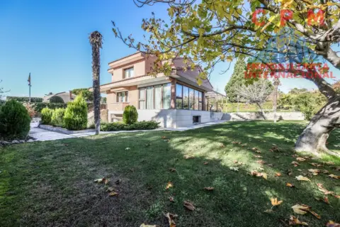 Chalet en Villalbilla