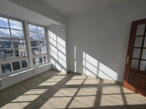 Piso en Plaza Mayor, 3