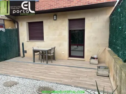 Casa adosada en La Feria