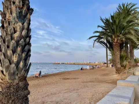 Piso en calle Isla de la Toja