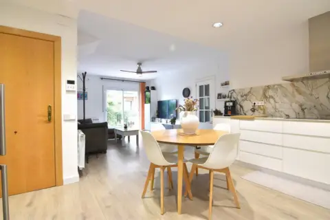 Casa adosada en Caco Antiguo