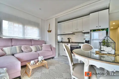 Piso en Avenida de los Derechos Humanos