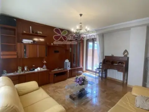 Casa adosada en calle de la Rinconada