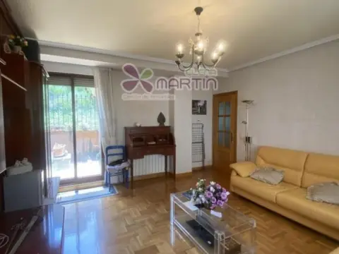 Casa adosada en calle de la Rinconada