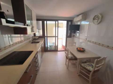 Casa pareada en Avenida del Mediterráneo