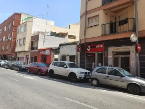 Garaje en calle Sicardo, 2