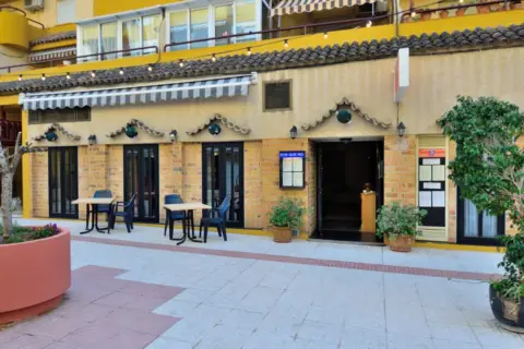 Local comercial en calle Jardín, 2