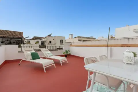 Ático en calle C. Lealtad, 9, 41010 Sevilla