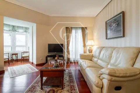 Piso en Ramón María Lili Pasealekua, 6