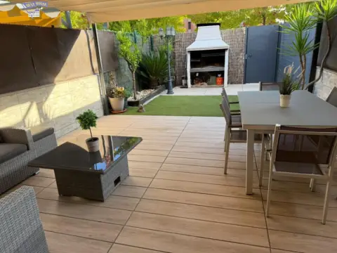 Casa en A  Zona de - Santa Perpètua de Mogoda