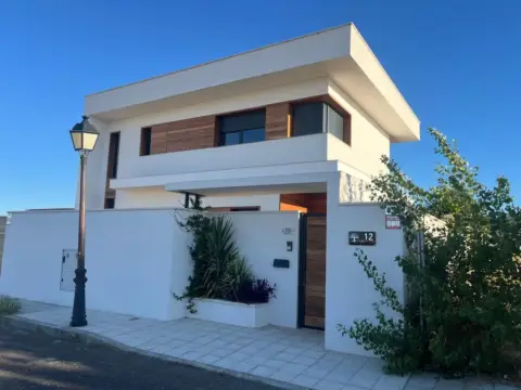 Chalet en calle de Toledo