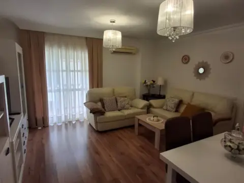 Piso en calle de Óscar Arias