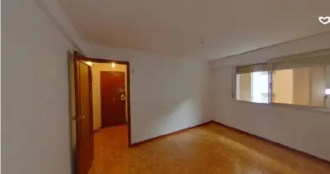 Piso en calle Matachel