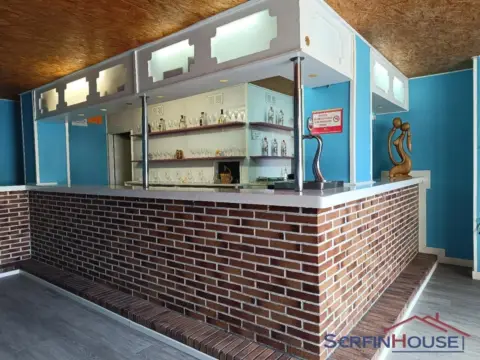 Local comercial en calle del Arco, 36