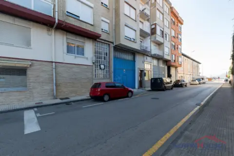 Nave industrial en calle de González Ahedo, 13
