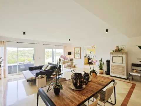 Piso en calle Tony Jaclyn, nº 14