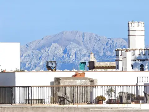 Piso en Plaza del Capitán Menéndez Arango, 2