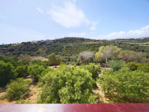 Piso en Avenida del Golf, 2