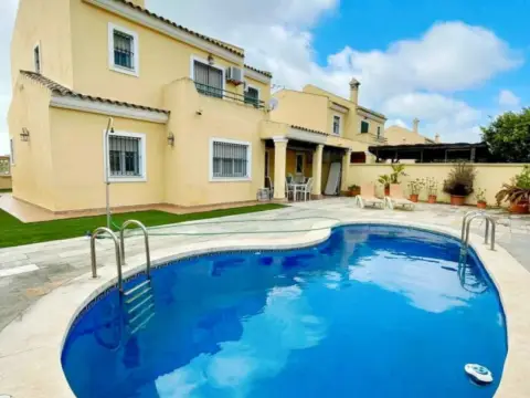 Chalet en Carretera Rinconcillo