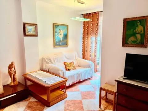 Piso en Pasaje Carrusel, 3