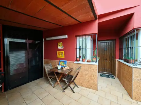 Casa adosada en calle Cabo Espartel