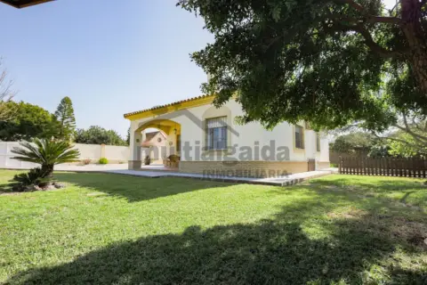 Finca rústica en La Jara