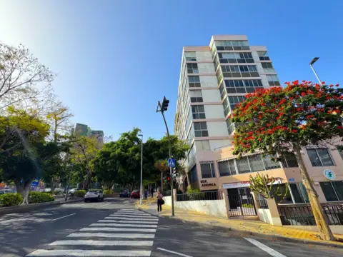 Piso en Avenida de Benito Pérez Armas