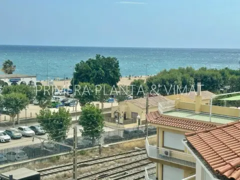 Piso en 1ª Línia de Mar