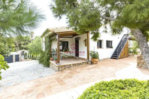 Chalet en Isla Plana-Los Puertos