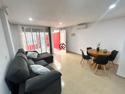 Dúplex en Avd de San Blas