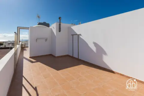 Casa adosada en calle Los Carpinteros De Ribera