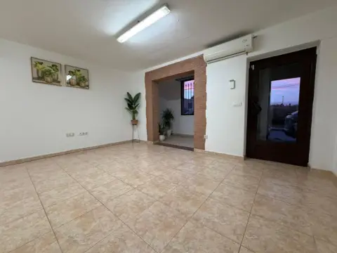 Casa en calle de Manuel Azaña