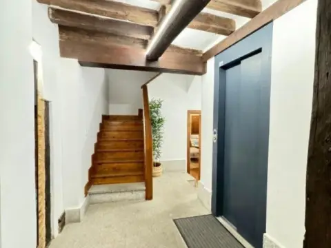 Edificio en Plaza Mayor-San Agustín