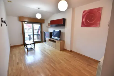 Piso en Avenida Carballo