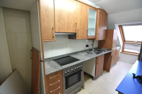 Piso en Avenida Carballo