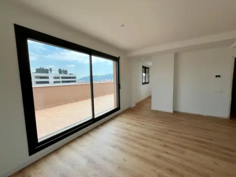 Ático en calle Josep Puig I Cadafalch